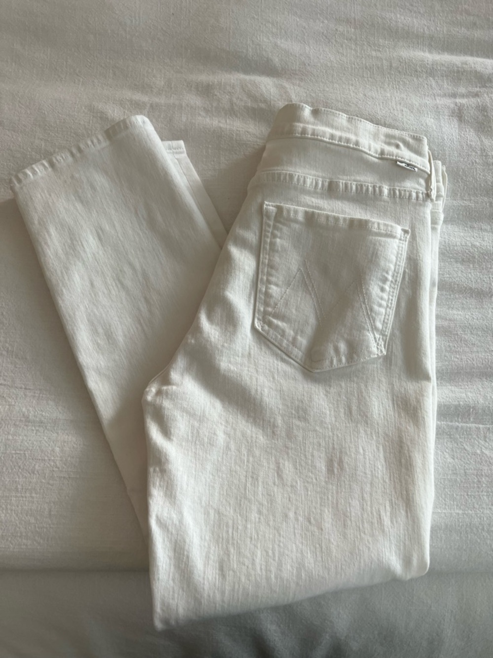 Mother Denim White Jeans Size 32 (Ankle/Cigarette Style)